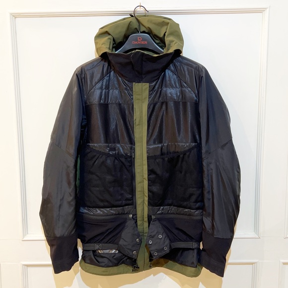 Burton AK Goretex 2L Jacket NWOT Primaloft insulated - Picture 3 of 4